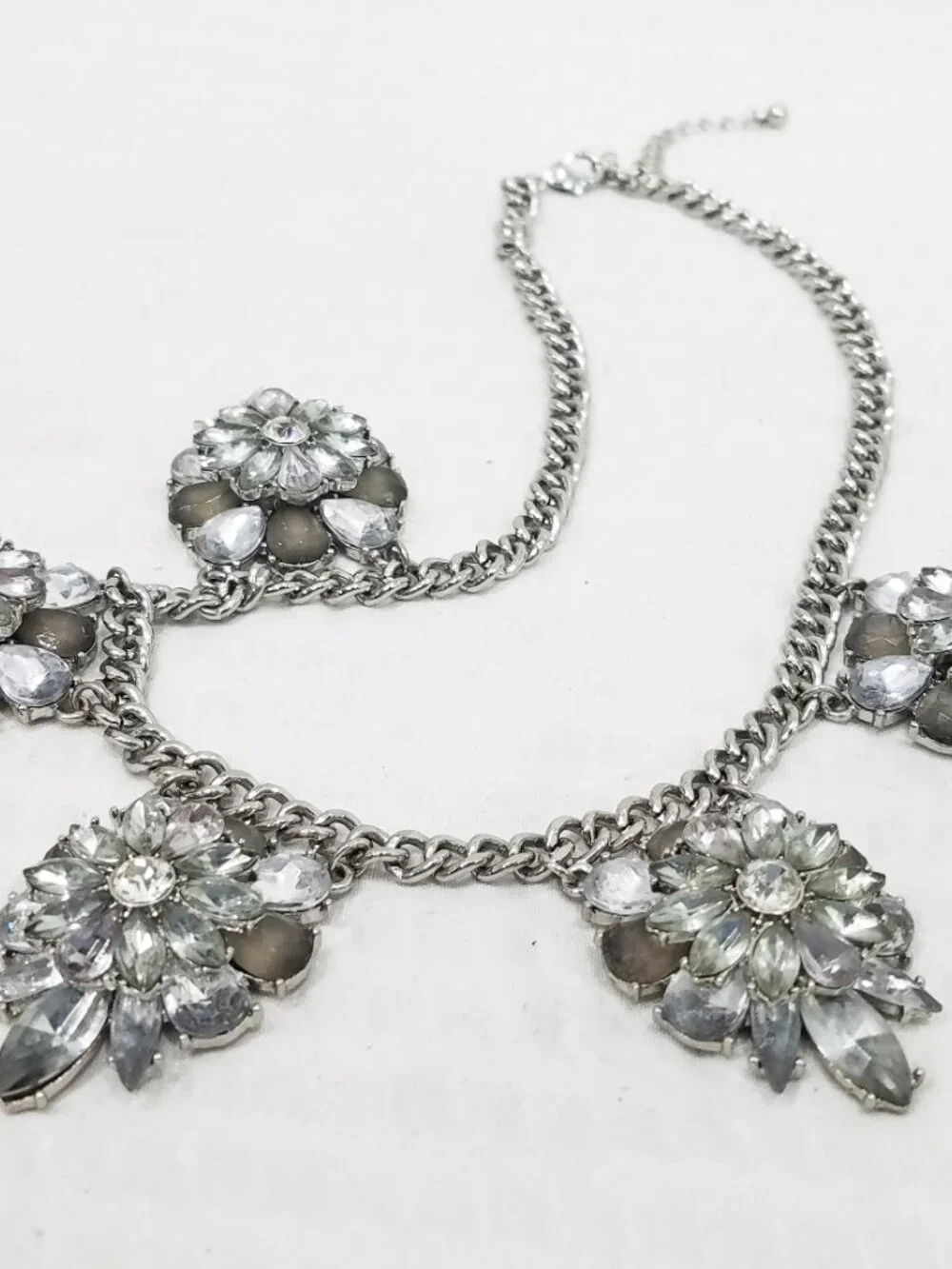 Clear White & Smoky Gray Crystal Floral Silver Tone Tile Bib Choker Necklace